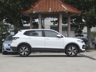 2026 Volkswagen Tharu XR, белый, 1900000 рублей, вид 5