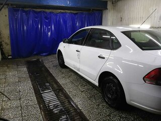 2014 Volkswagen Polo V, белый, 715000 рублей, вид 4