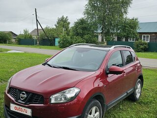 2012 Nissan Qashqai I Рестайлинг, красный, 950000 рублей, вид 1