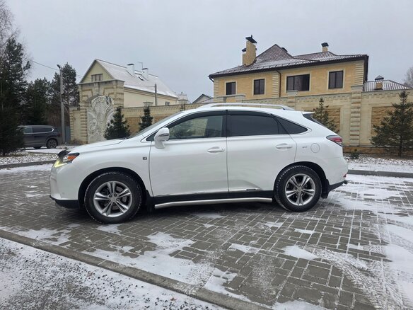 2012 Lexus RX 450h III Рестайлинг, белый, 2690000 рублей - вид 13
