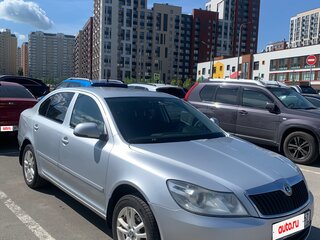 2012 Skoda Octavia II (A5) Рестайлинг, серебристый, 799000 рублей, вид 1