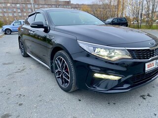 2018 Kia Optima IV Рестайлинг, чёрный, 2350000 рублей, вид 3