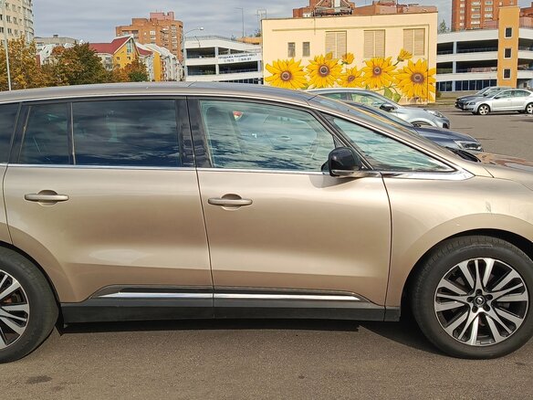 2017 Renault Espace V, золотистый, 1850000 рублей - вид 6