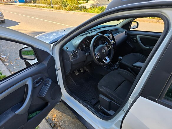 2019 Renault Duster I Рестайлинг, белый, 890000 рублей - вид 8