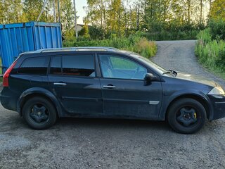 2006 Renault Megane II Рестайлинг, чёрный, 700000 рублей, вид 2