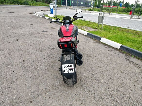 2011 Ducati Diavel, красный, 855000 рублей - вид 4