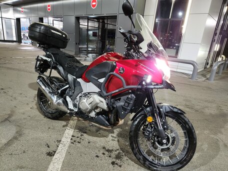 2014 Honda VFR 1200X (Crosstourer), красный, 1130000 рублей, вид 5