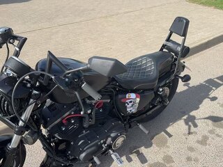 2020 Harley-Davidson Sportster 883, чёрный, 680000 рублей, вид 5