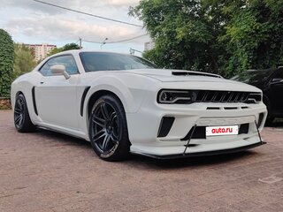 2013 Dodge Challenger R__T III Рестайлинг, белый, 2840000 рублей, вид 4