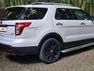 2013 Ford Explorer V, белый, 2050000 рублей, вид 4