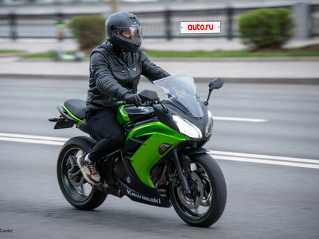 2013 Kawasaki Ninja 650, зелёный, 465000 рублей, вид 3