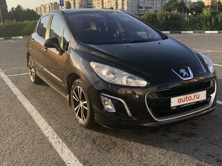 2012 Peugeot 308 I Рестайлинг, коричневый, 700000 рублей, вид 3