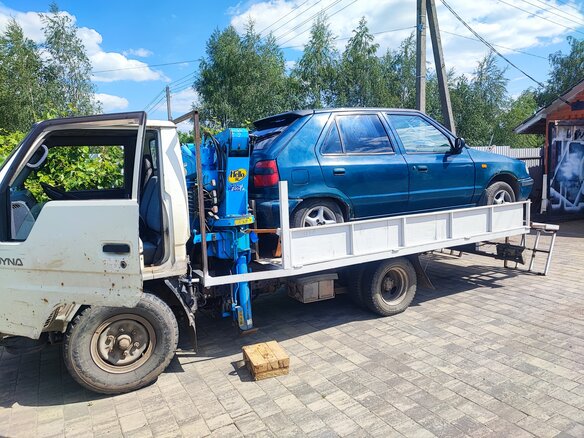 1996 Toyota Dyna, белый, 1250000 рублей - вид 6