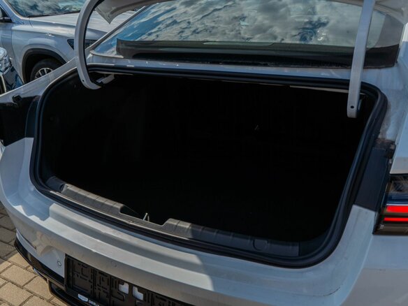 2026 Geely Preface I, белый, 3434990 рублей - вид 14