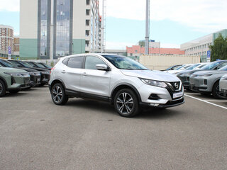 2019 Nissan Qashqai II Рестайлинг, серебристый, 1862700 рублей, вид 3