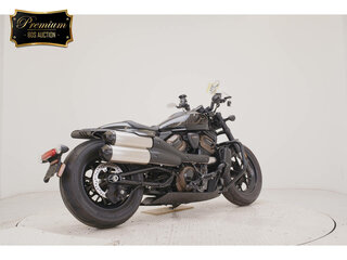 2022 Harley-Davidson Sportster S, чёрный, 1200000 рублей, вид 5