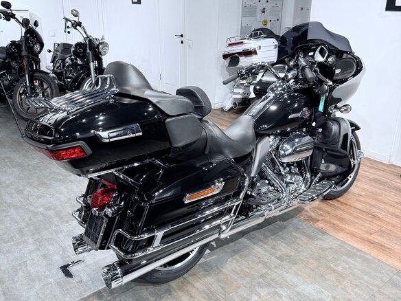 2023 Harley-Davidson Road Glide Limited, чёрный, 3599000 рублей - вид 5