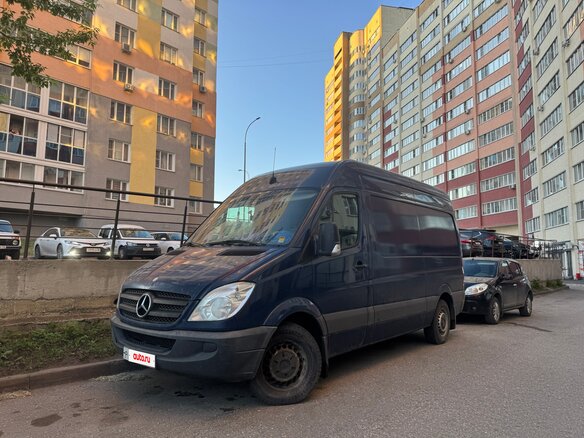 2012 Mercedes-Benz Sprinter, синий, 1400000 рублей - вид 1