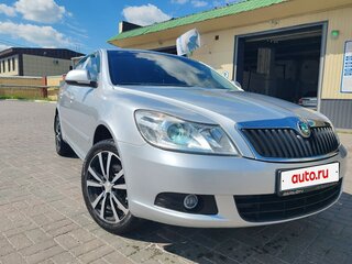 2011 Skoda Octavia II (A5) Рестайлинг, серебристый, 890000 рублей, вид 3