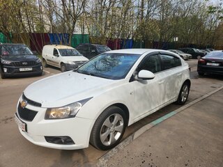 2012 Chevrolet Cruze I, белый, 700000 рублей, вид 1