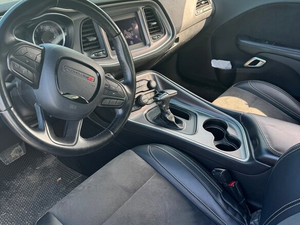 2020 Dodge Challenger III Рестайлинг 2, чёрный, 2647937 рублей - вид 6