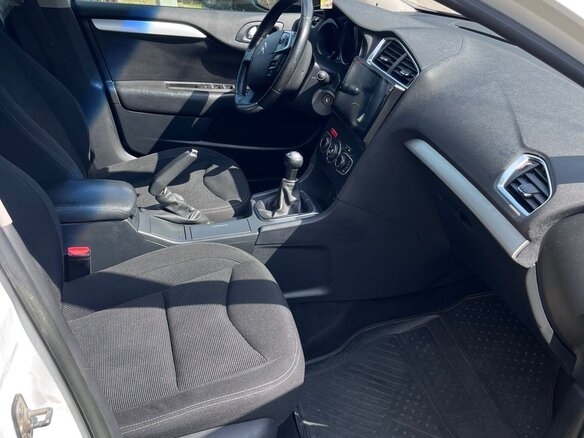 2013 Citroen C4 II, белый, 900000 рублей - вид 5