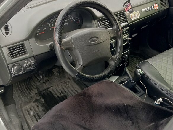 2011 Lada (ВАЗ) Priora I, серебристый, 430000 рублей - вид 5