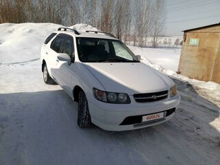 1997 Nissan R'nessa, белый, 395000 рублей, вид 2