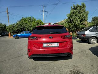 2019 Kia Ceed III, красный, 1750000 рублей, вид 4