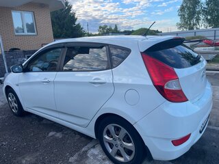 2012 Hyundai Solaris I, белый, 830000 рублей, вид 5
