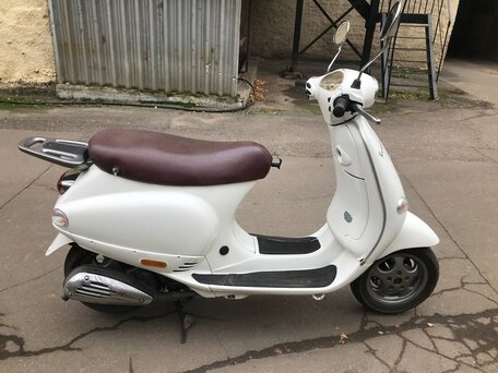 2004 Vespa ET4, белый, 180000 рублей, вид 3