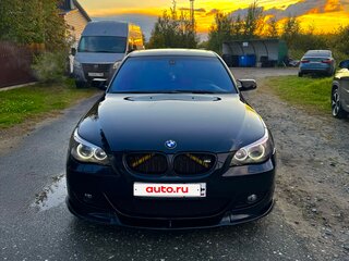 2005 BMW 5 серии 545i V (E60/E61), чёрный, 1350000 рублей, вид 5