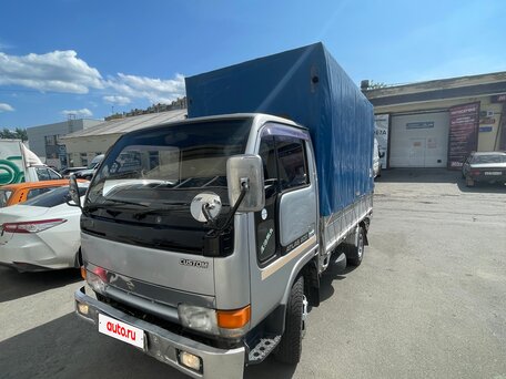 1994 Nissan Atlas, серебристый, 1350000 рублей, вид 3