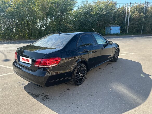 2013 Mercedes-Benz E-Класс 200 IV (W212, S212, C207) Рестайлинг, чёрный, 1490000 рублей - вид 4
