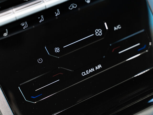 2025 Tenet T4, белый - вид 25