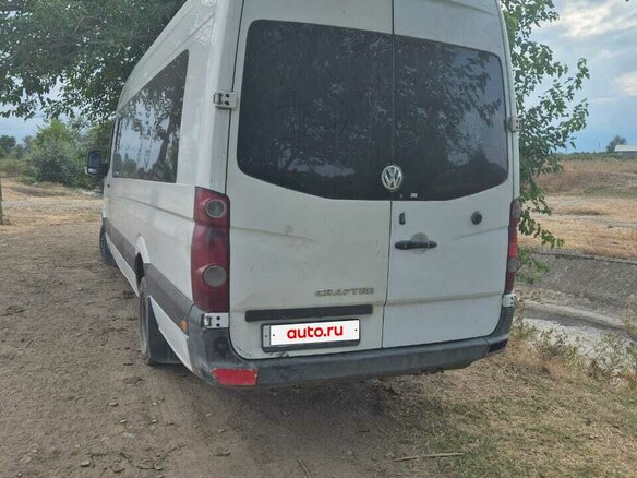 2011 Volkswagen Crafter, белый, 1500000 рублей - вид 1