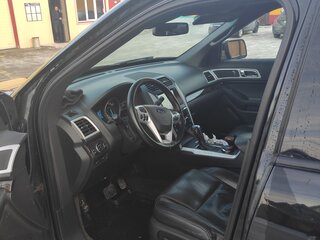 2014 Ford Explorer V, чёрный, 1500000 рублей, вид 4