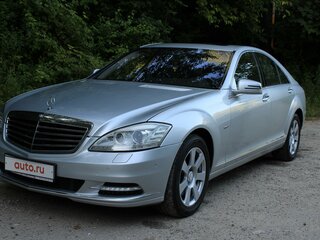 2010 Mercedes-Benz S-Класс 350 V (W221) Рестайлинг, серебристый, 2500000 рублей, вид 1