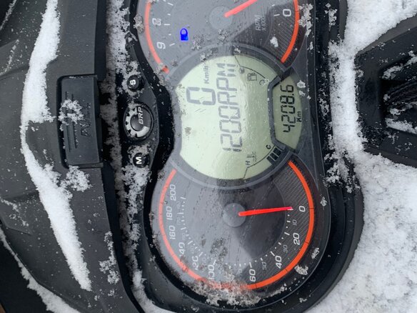 2014 BRP Ski-Doo Summit 600, красный, 750000 рублей - вид 4