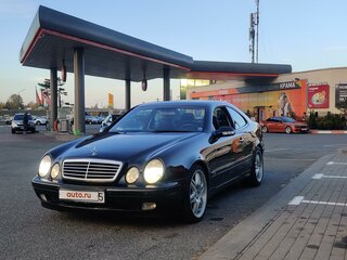 2001 Mercedes-Benz CLK-Класс 430 I (W208) Рестайлинг, чёрный, 840000 рублей, вид 2