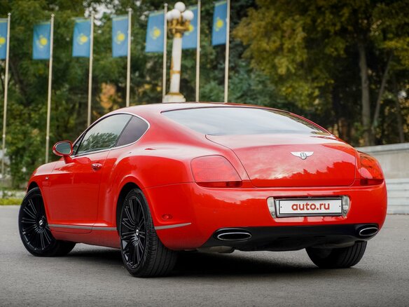 2009 Bentley Continental GT Speed I, красный, 4450000 рублей - вид 13