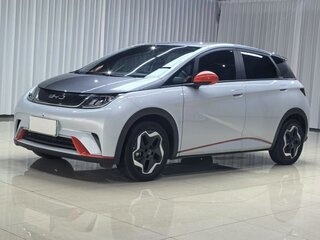 2024 BYD Dolphin 44.9 kWh I, серебристый, 1655000 рублей, вид 1