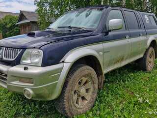 2005 Mitsubishi L200 III Рестайлинг, синий, 500000 рублей, вид 1