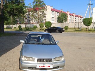 1999 Toyota Sprinter VIII (E110), серебристый, 250000 рублей, вид 2