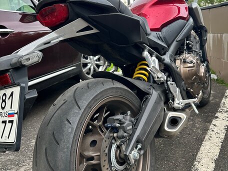 2022 Honda CB 650R, красный, 1100000 рублей, вид 5