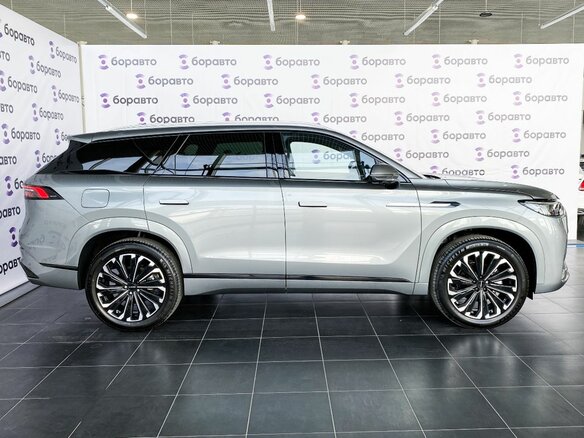 2025 Jaecoo J8, серебристый, 5069000 рублей - вид 9