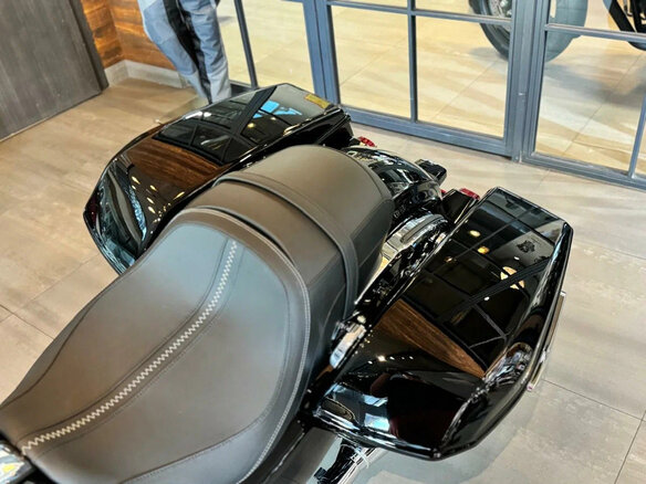 2025 Harley-Davidson Road Glide, чёрный, 3950000 рублей - вид 12
