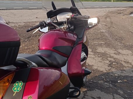 2007 Honda ST 1300, красный, 700000 рублей, вид 3