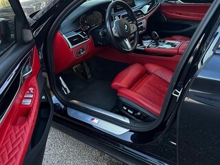 2019 BMW 7 серии 750d xDrive VI (G11/G12) Рестайлинг, синий, 7350000 рублей, вид 5
