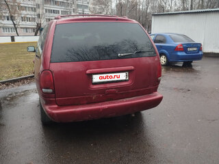 1998 Dodge Caravan Grand III, пурпурный, 160000 рублей, вид 4